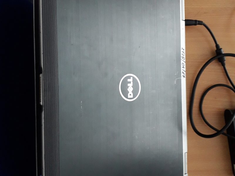 LAPTOP DELL ins-p-35-1