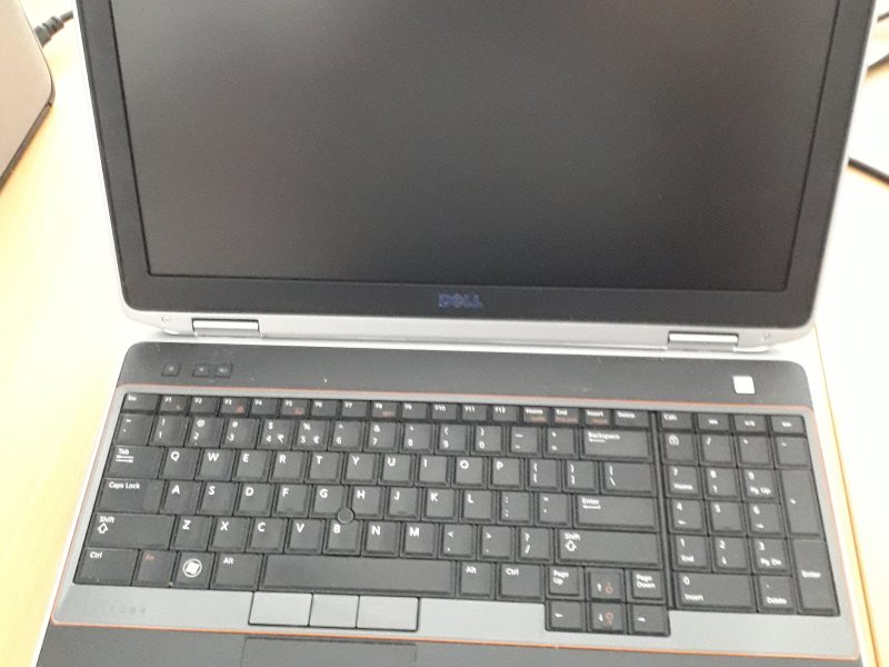 LAPTOP DELL ins12-25-3